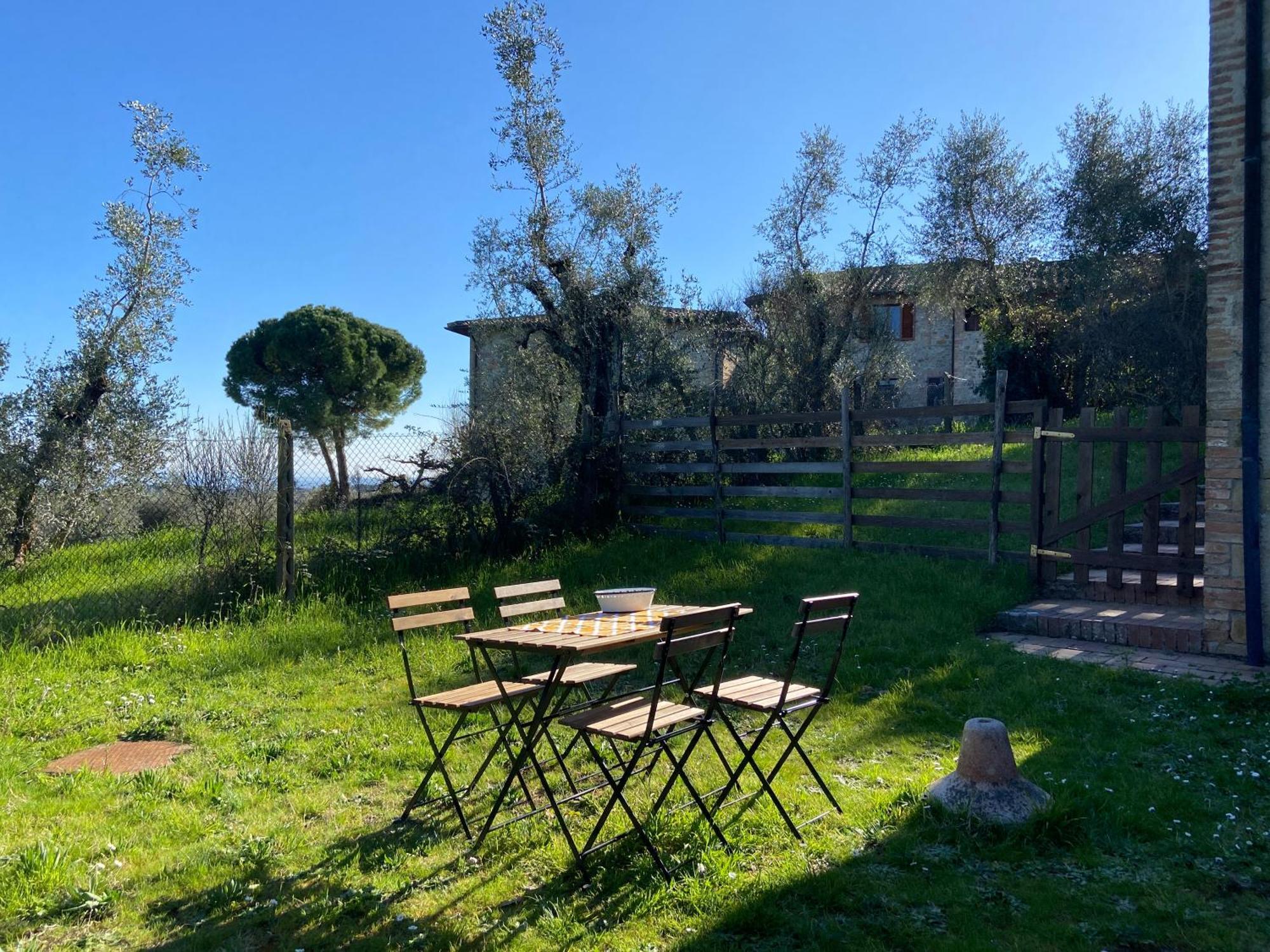 Casaletolfe Residence Siena Bagian luar foto
