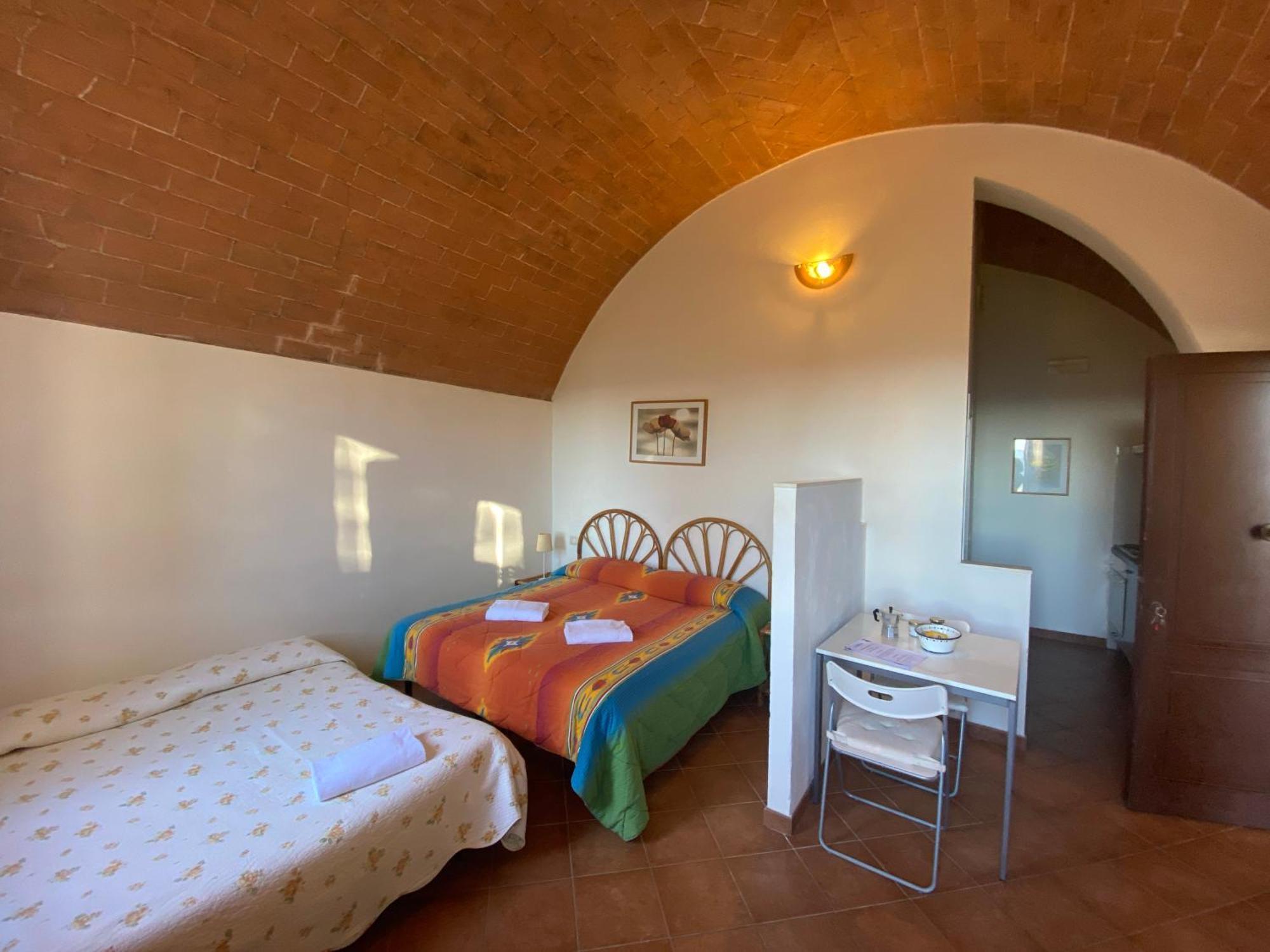 Casaletolfe Residence Siena Bagian luar foto